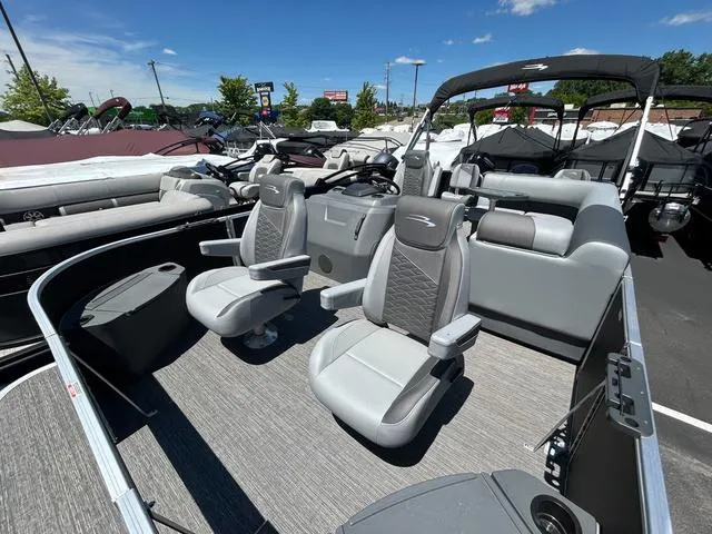 Slide: The Image of Bennington S Fishing 20 SF Pontoon 2024 - 11