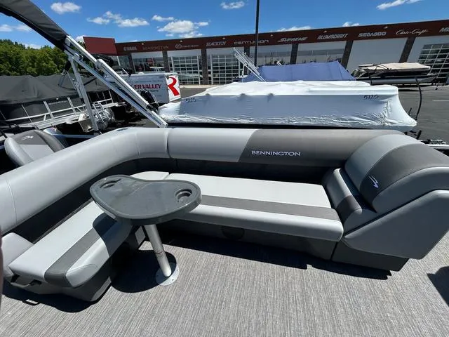 Slide: The Image of Bennington S Fishing 20 SF Pontoon 2024 - 17