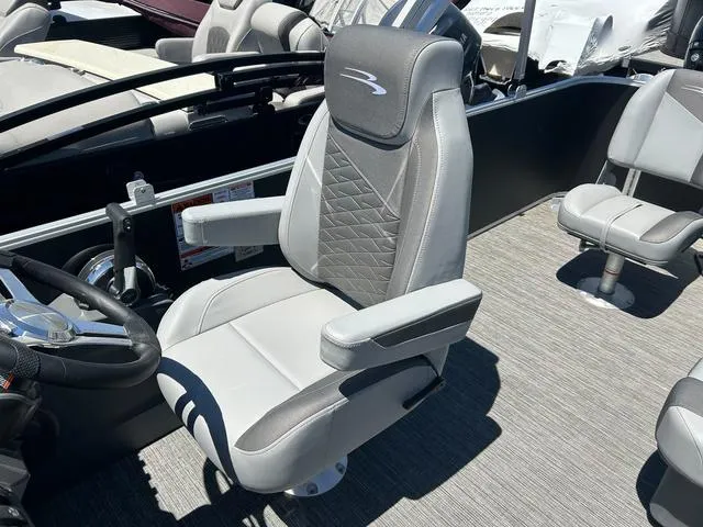 Slide: The Image of Bennington S Fishing 20 SF Pontoon 2024 - 24
