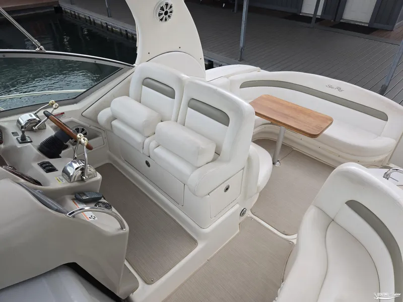Slide: The Image of Sea Ray 320 Sundancer 2007 - 20