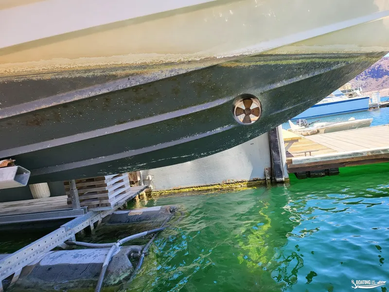 Slide: The Image of Sea Ray 320 Sundancer 2007 - 44