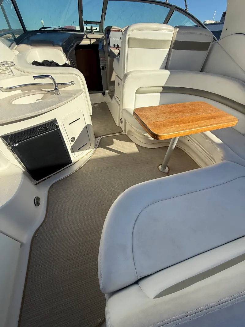 Slide: The Image of Sea Ray 320 Sundancer 2007 - 26