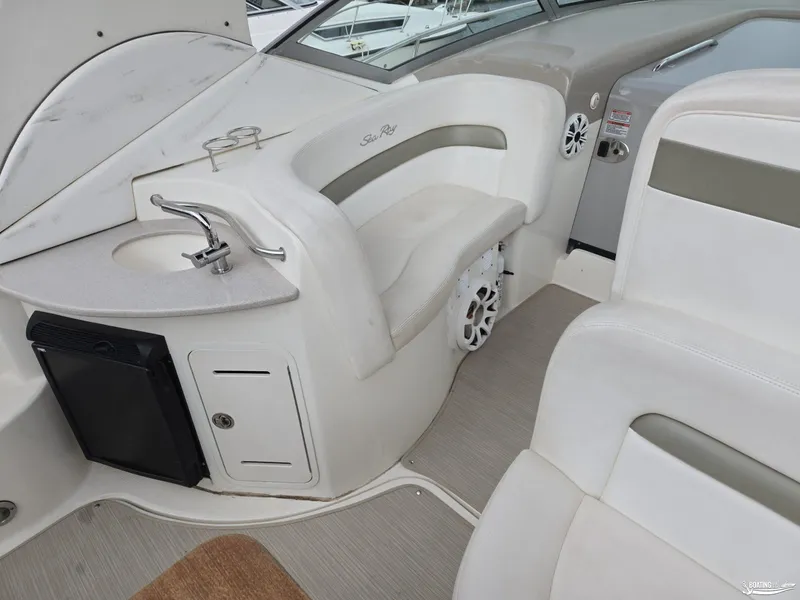 Slide: The Image of Sea Ray 320 Sundancer 2007 - 22