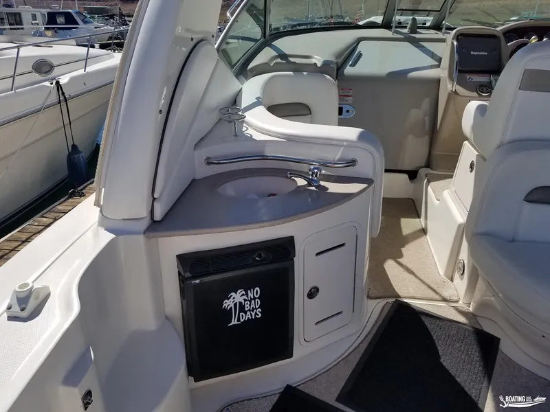 Slide: The Image of Sea Ray 320 Sundancer 2007 - 18