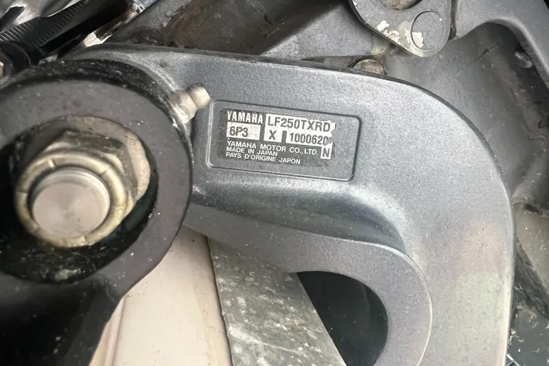 Slide: The Image of Close-up of Yamaha LF250TXRD engine part on 2005 Grady-White Marlin 300 boat. - 30