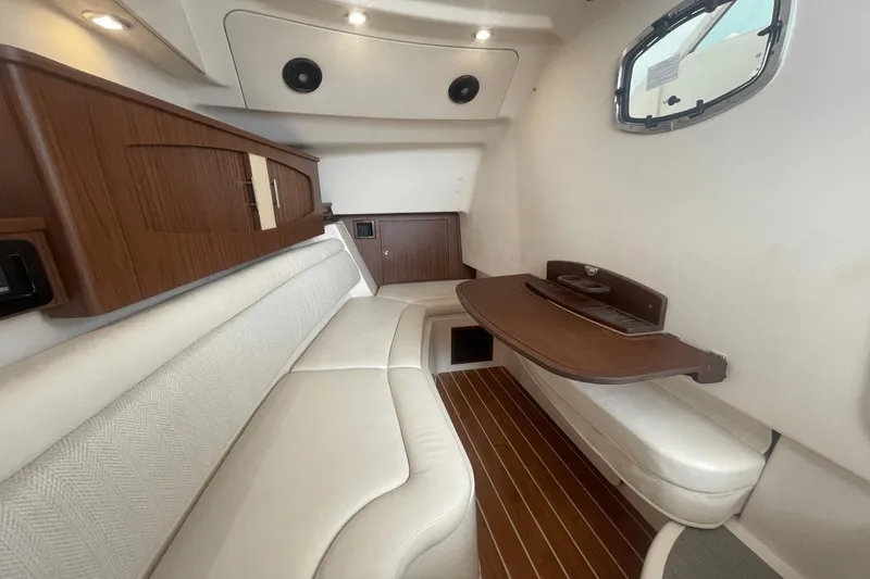 Slide: The Image of Grady-White Freedom 375 2017 - 25