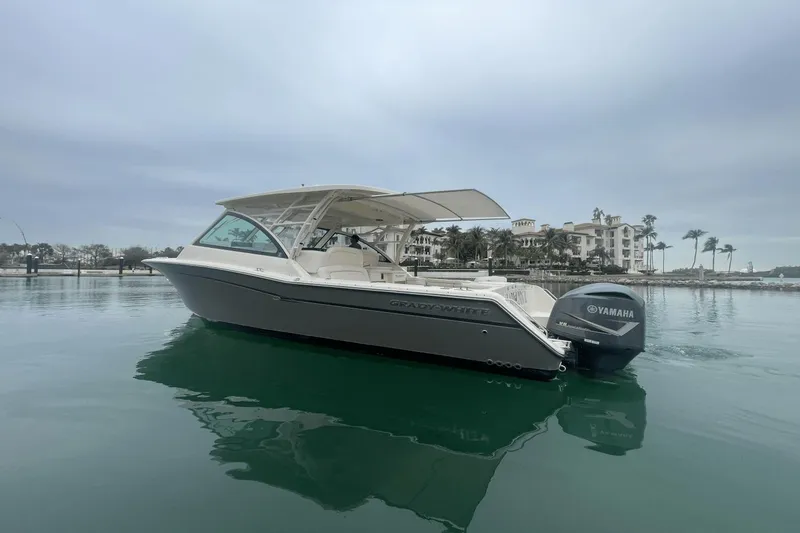 Slide: The Image of Grady-White Freedom 375 2017 - 8