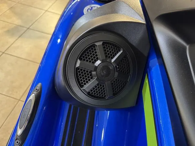 Slide: The Image of Yamaha VX Limited HO 2024 - 11