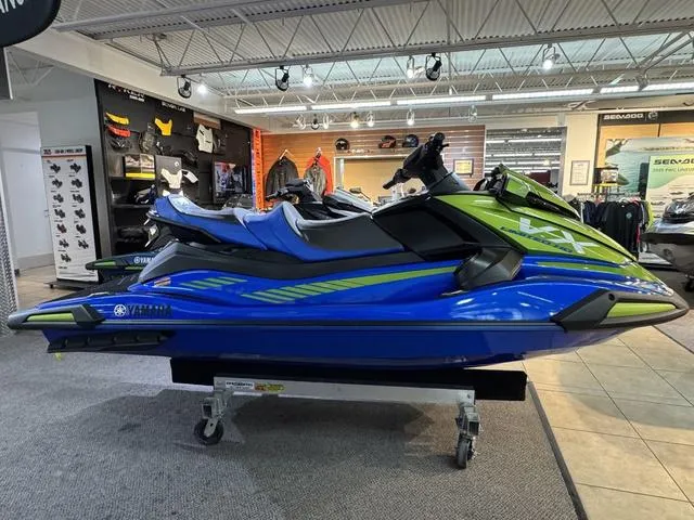 Slide: The Image of Yamaha VX Limited HO 2024 - 5