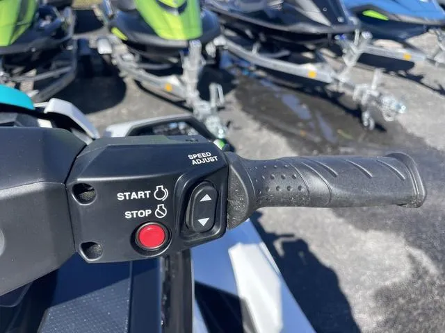 Slide: The Image of Yamaha FX® HO 2024 - 15