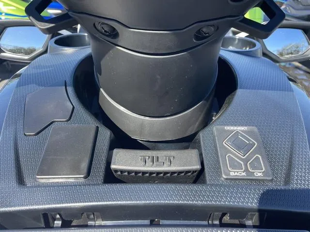 Slide: The Image of Yamaha FX® HO 2024 - 16