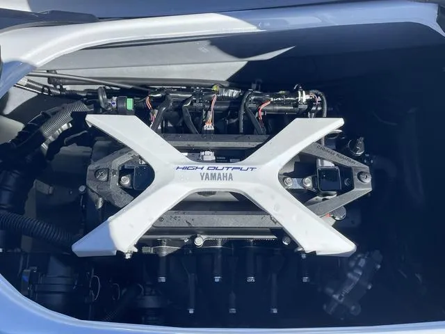 Slide: The Image of Yamaha FX® HO 2024 - 19