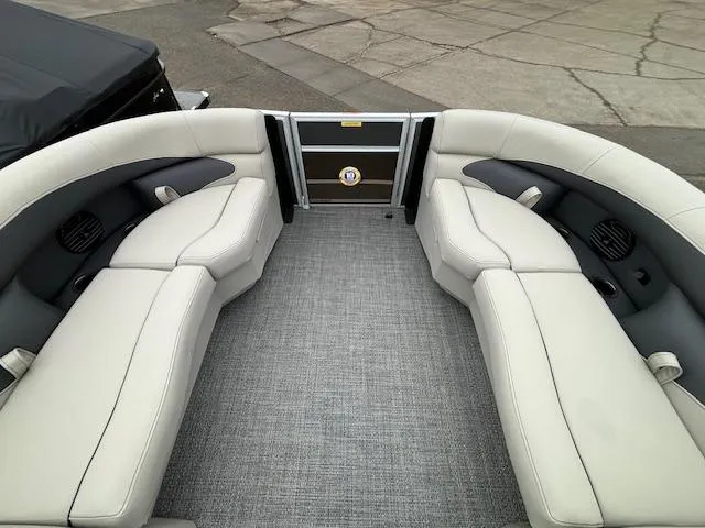 Slide: The Image of 2024 Barletta ARIA 22UC boat interior with spacious seating and modern design. - 24