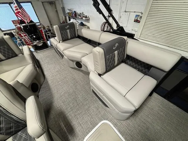 Slide: The Image of 2024 Barletta Lusso 23M interior with luxurious seating and modern design. - 8