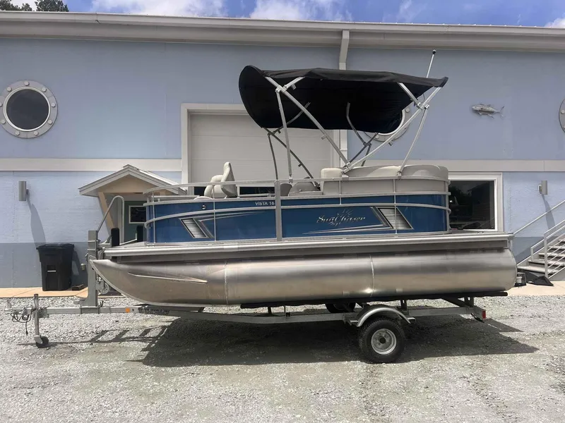 The Image of SunChaser Vista 16 Fish 2024 - 1