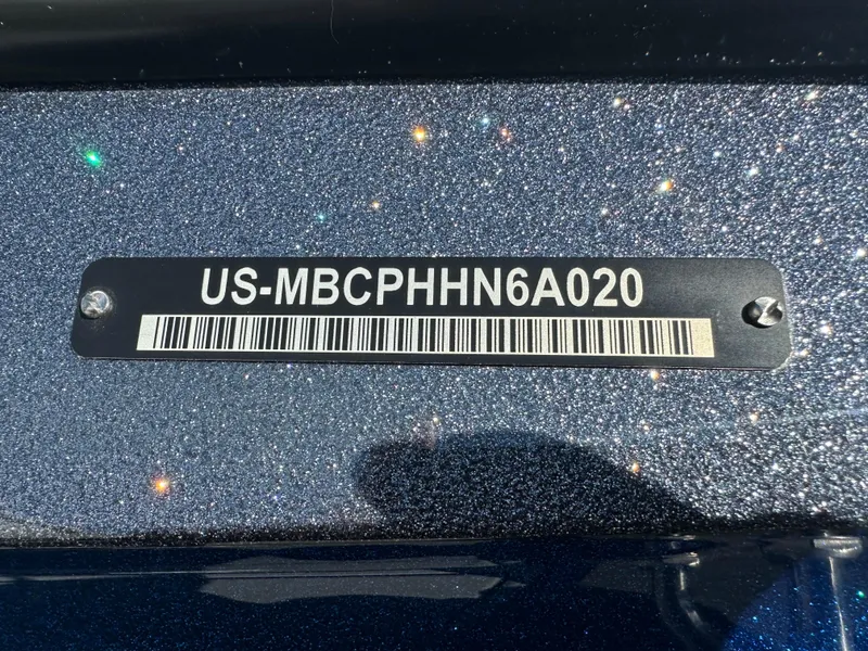 Slide: The Image of MasterCraft X24 2020 - 18