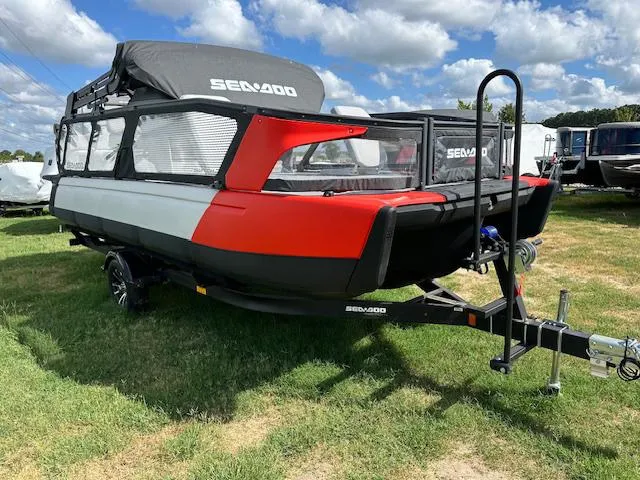 Slide: The Image of Sea-Doo Switch Sport 21 2024 - 3