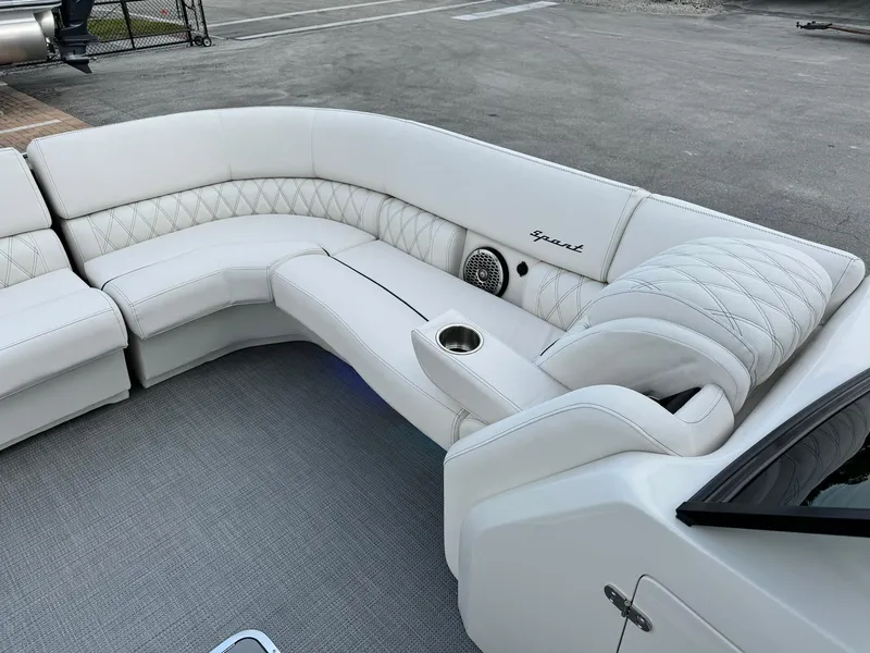 Slide: The Image of Bennington 27QXSBWAX2 2024 - 12