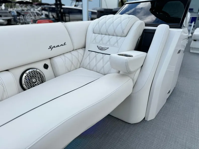 Slide: The Image of Bennington 27QXSBWAX2 2024 - 13