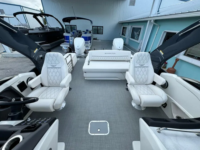 Slide: The Image of Bennington 27QXSBWAX2 2024 - 15