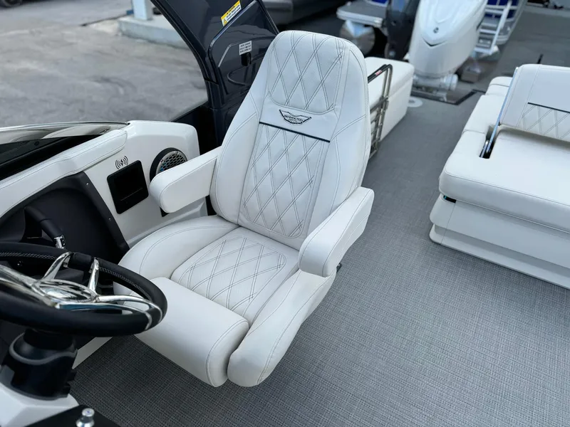 Slide: The Image of Bennington 27QXSBWAX2 2024 - 17