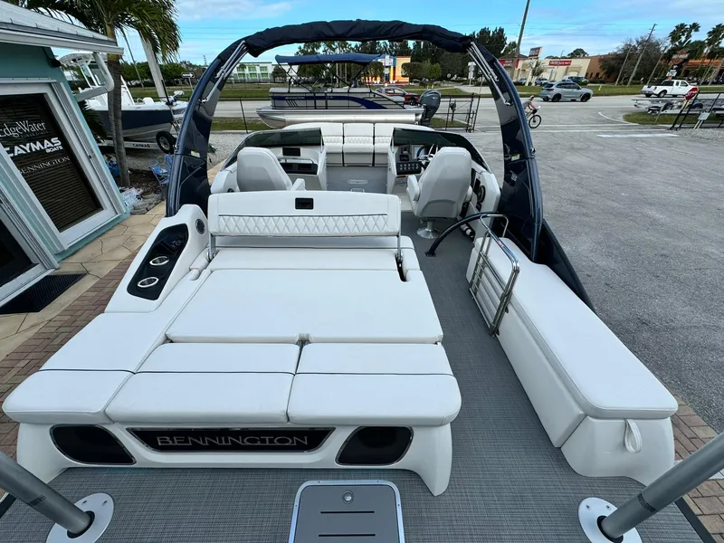 Slide: The Image of Bennington 27QXSBWAX2 2024 - 28