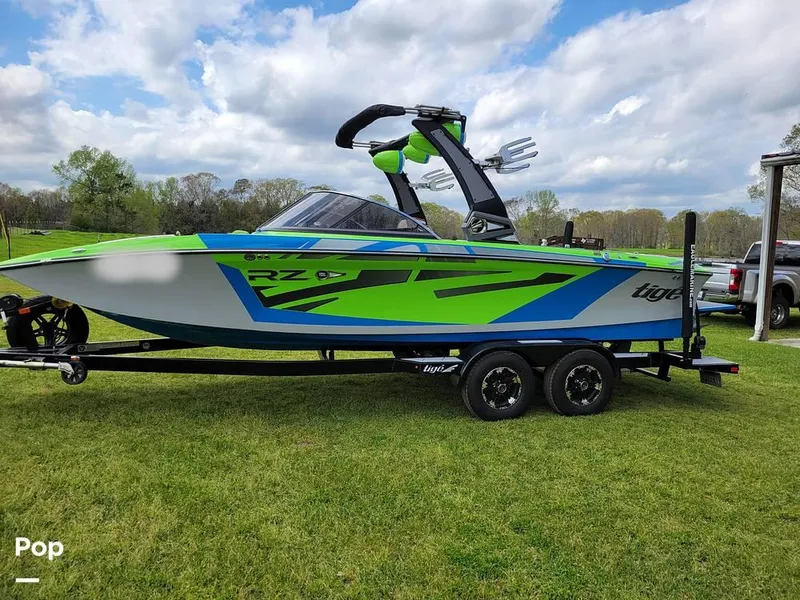 Slide: The Image of 2018 Tige RZ2 for sale in Norwood, LA - 19