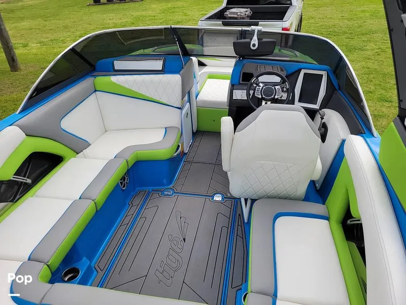 Slide: The Image of 2018 Tige RZ2 for sale in Norwood, LA - 38