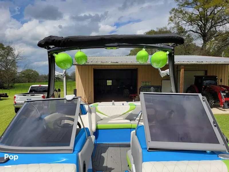 Slide: The Image of 2018 Tige RZ2 for sale in Norwood, LA - 49