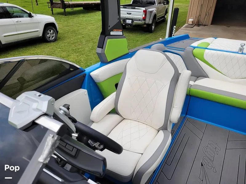 Slide: The Image of 2018 Tige RZ2 for sale in Norwood, LA - 52