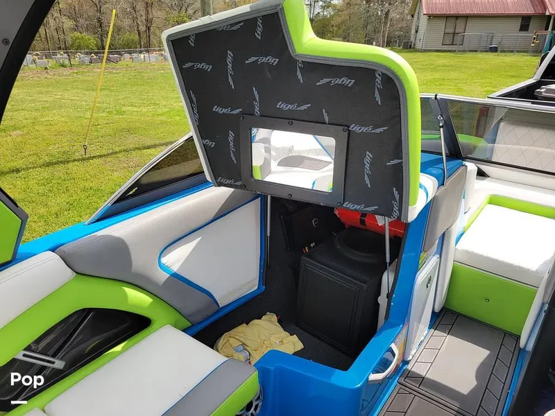 Slide: The Image of 2018 Tige RZ2 for sale in Norwood, LA - 58