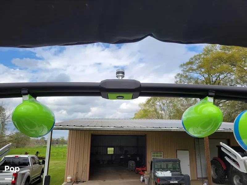 Slide: The Image of 2018 Tige RZ2 for sale in Norwood, LA - 69