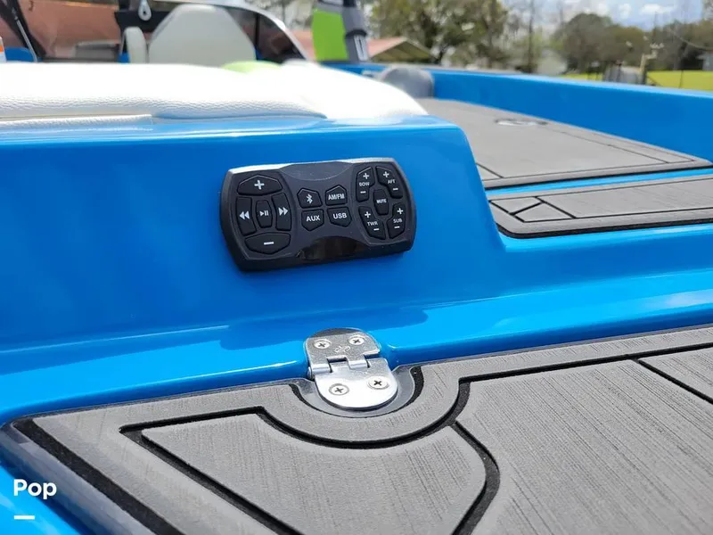 Slide: The Image of 2018 Tige RZ2 for sale in Norwood, LA - 77