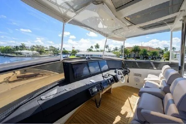 Slide: The Image of Lazzara Yachts LSX 95 Flybridge 2012 - 14