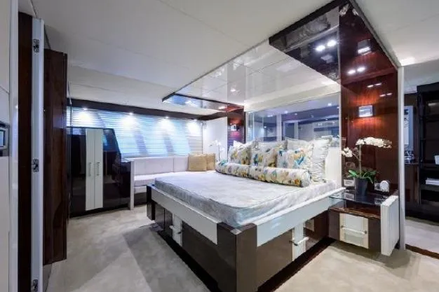 Slide: The Image of Lazzara Yachts LSX 95 Flybridge 2012 - 29