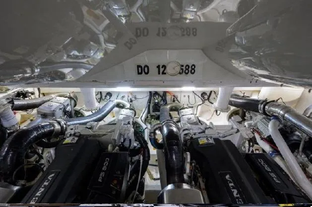 Slide: The Image of Lazzara Yachts LSX 95 Flybridge 2012 - 57