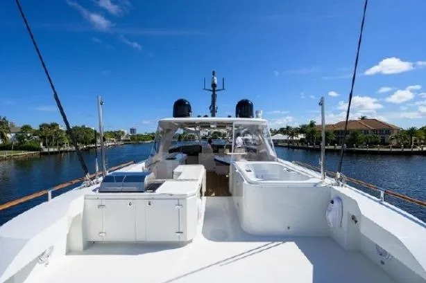 Slide: The Image of Lazzara Yachts LSX 95 Flybridge 2012 - 6