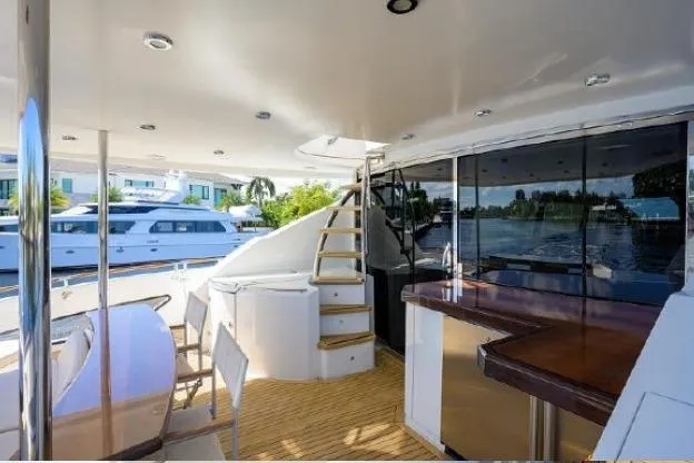 Slide: The Image of Lazzara Yachts LSX 95 Flybridge 2012 - 67