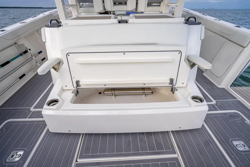 Slide: The Image of Pursuit 428S 2022 - 119