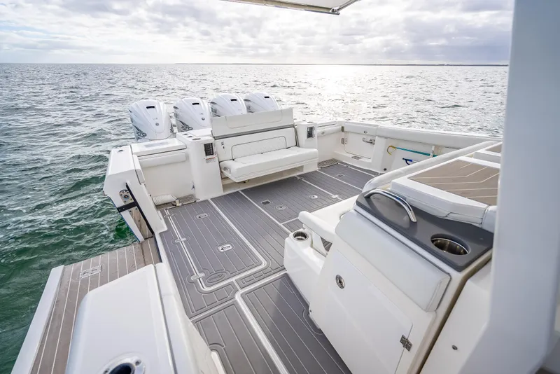 Slide: The Image of Pursuit 428S 2022 - 50