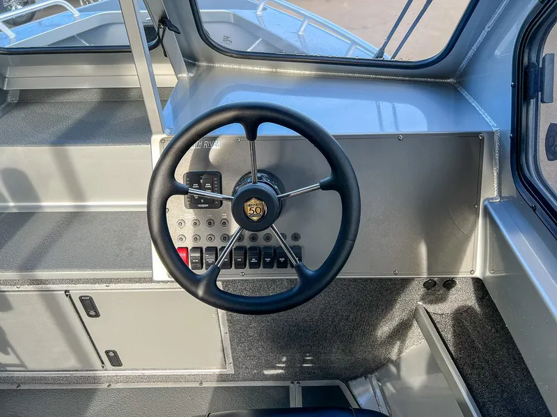 Slide: The Image of North River 23' Seahawk 2026 - 10