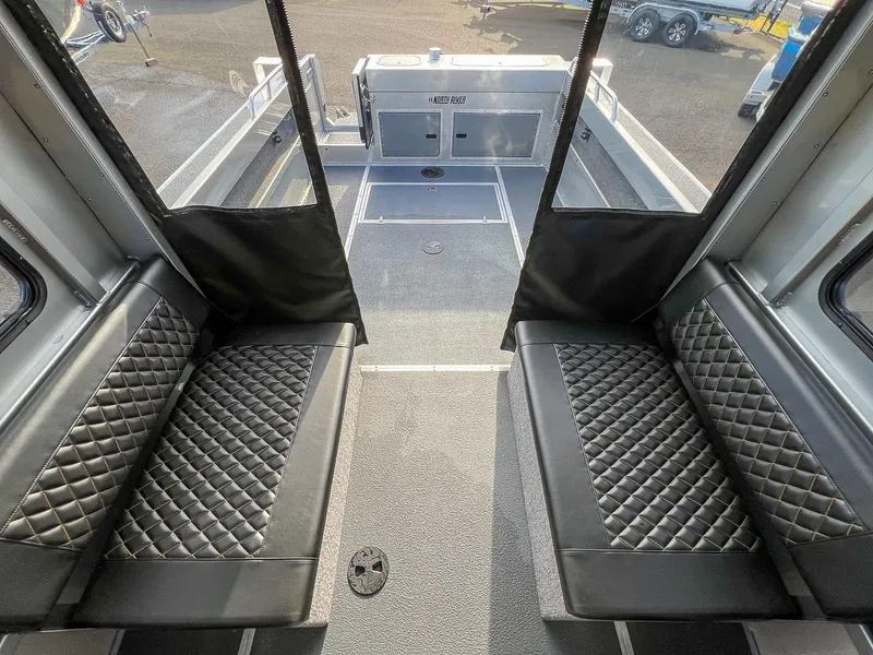 Slide: The Image of North River 23' Seahawk 2026 - 14