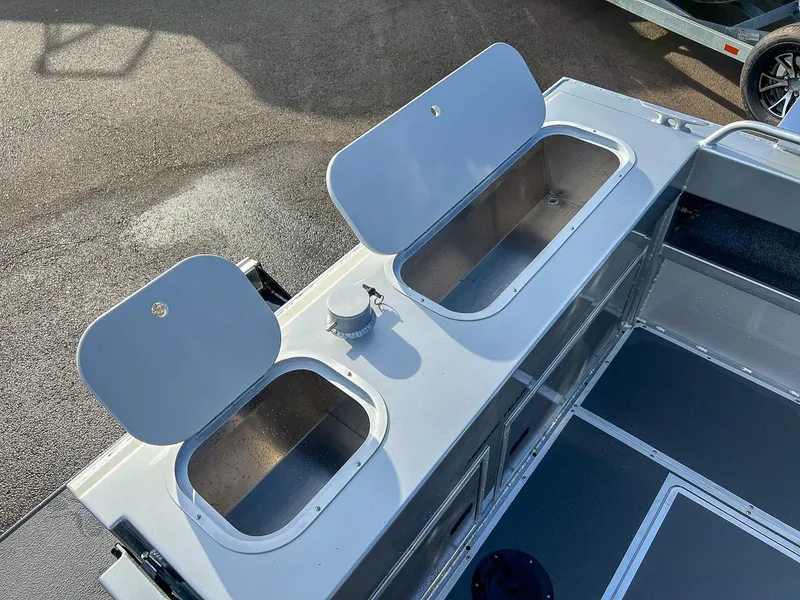 Slide: The Image of North River 23' Seahawk 2026 - 19