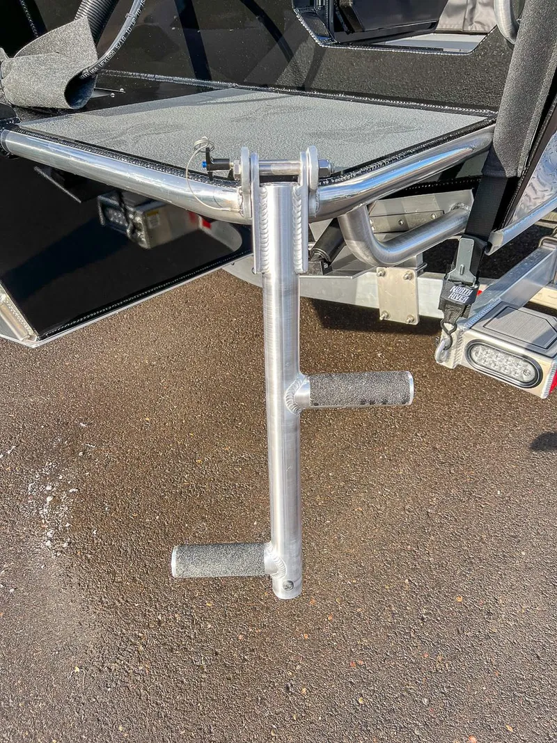 Slide: The Image of North River 23' Seahawk 2026 - 21