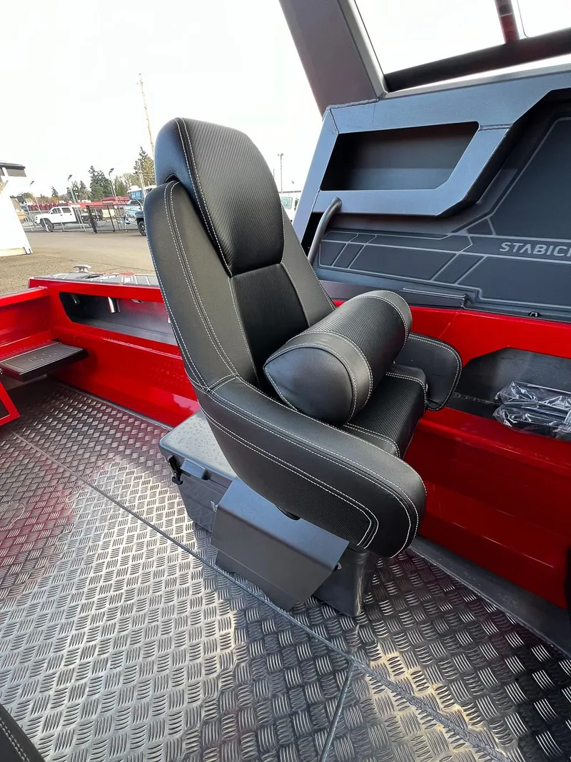 Slide: The Image of Stabi-Craft 1850 SuperCab 2026 - 11