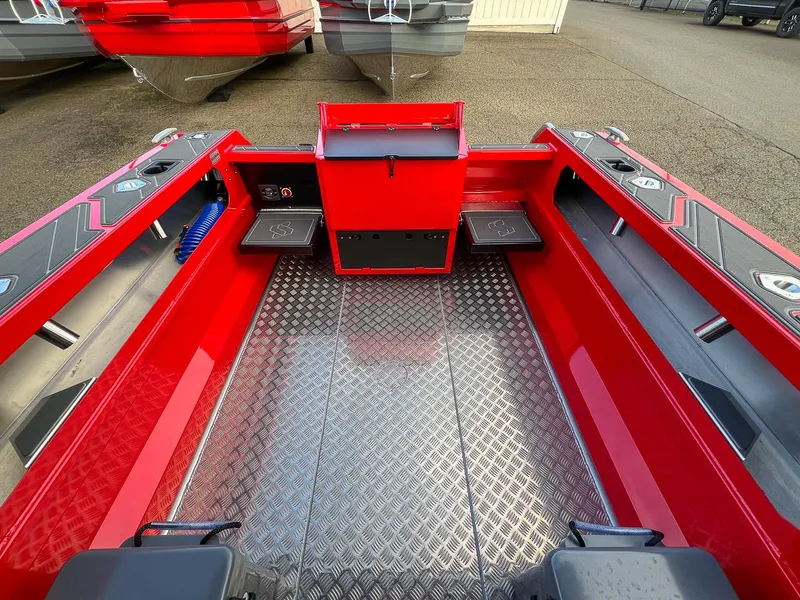 Slide: The Image of Stabi-Craft 1850 SuperCab 2026 - 12