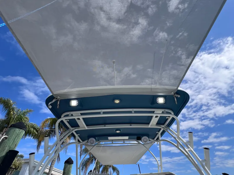 Slide: The Image of 2019 World Cat 255 DC boat interior with water view. - 29