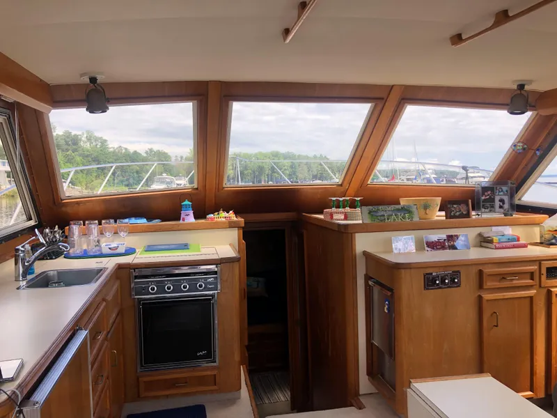 Slide: The Image of Interior of a 1987 Egg Harbor Convertible 37 yacht. - 14