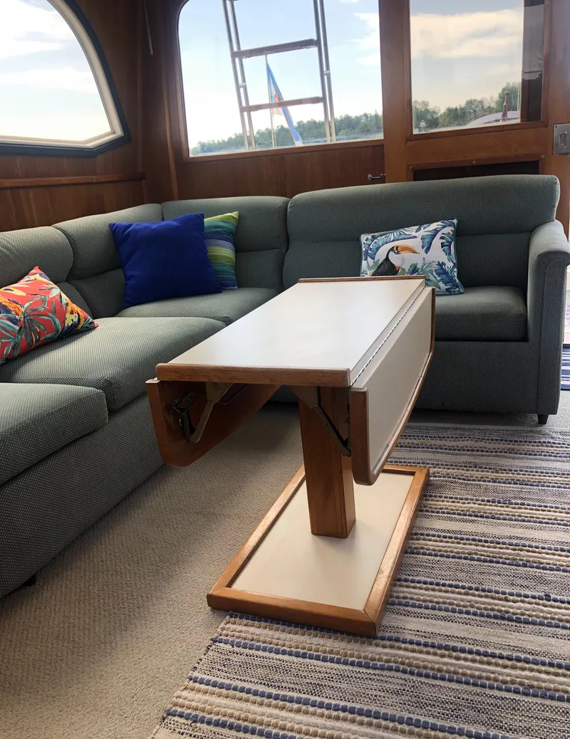 Slide: The Image of Interior of 1987 Egg Harbor Convertible 37 yacht. - 29