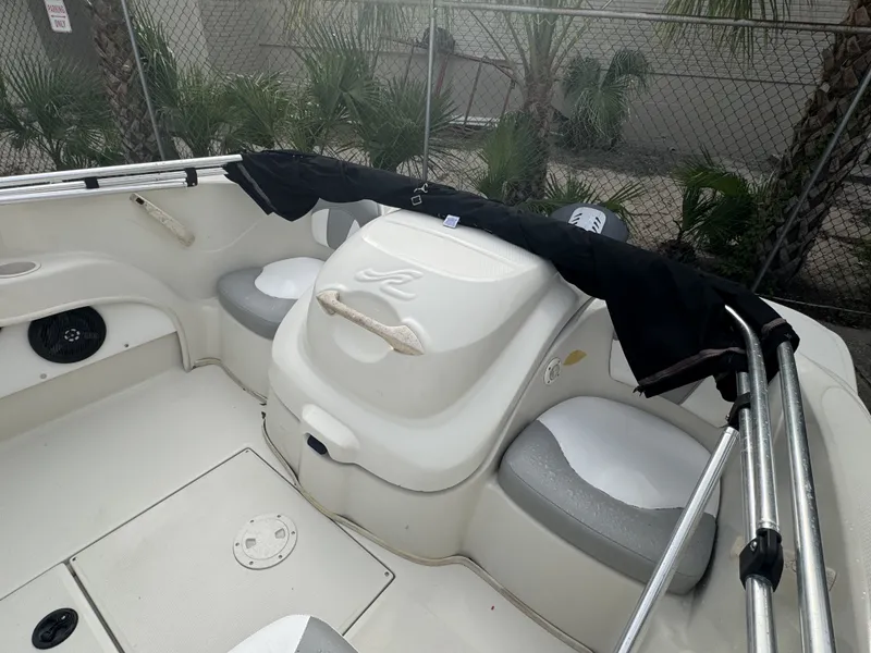 Slide: The Image of Sea Ray 175 sport 2007 - 7